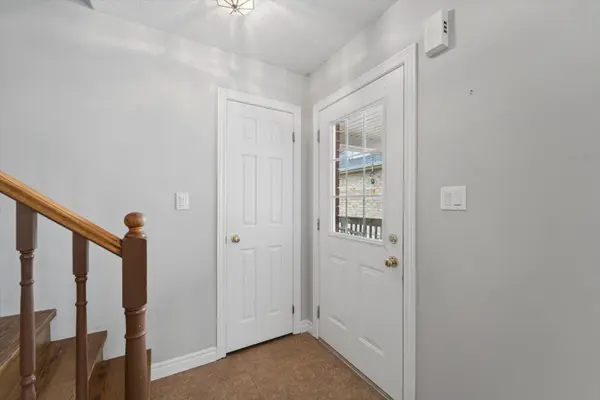 31 Lang CT, Kawartha Lakes, ON K9V 6E5