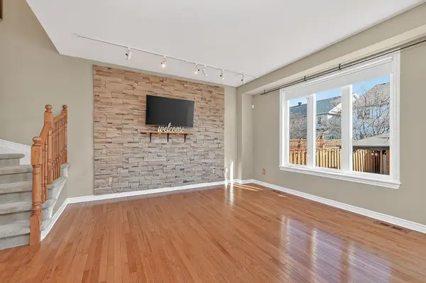 102 Windance CRES, Kanata, ON K2W 0A7