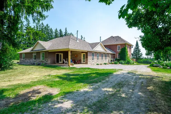 1060 Centre Line, Selwyn, ON K9J 6X5