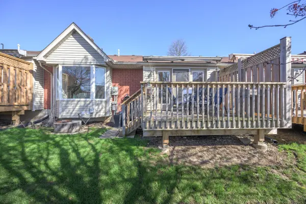 875 Thistledown WAY #32, London North, ON N6G 5G5