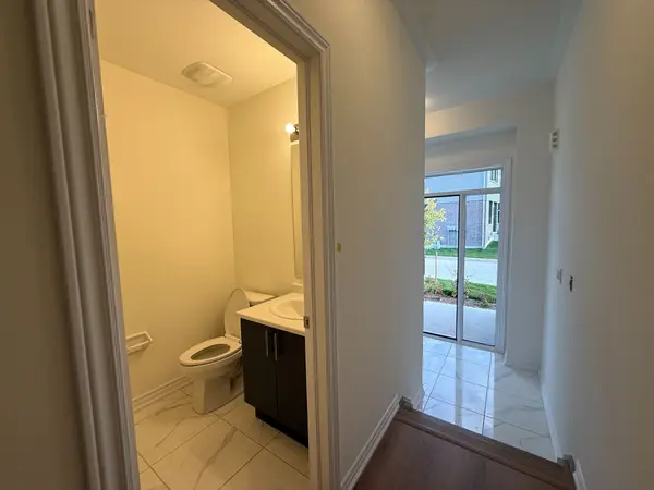 53 Hickey LN, Kawartha Lakes, ON K9V 0T2