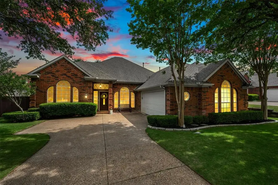 2717 Creek Crossing Drive, Mckinney, TX 75072