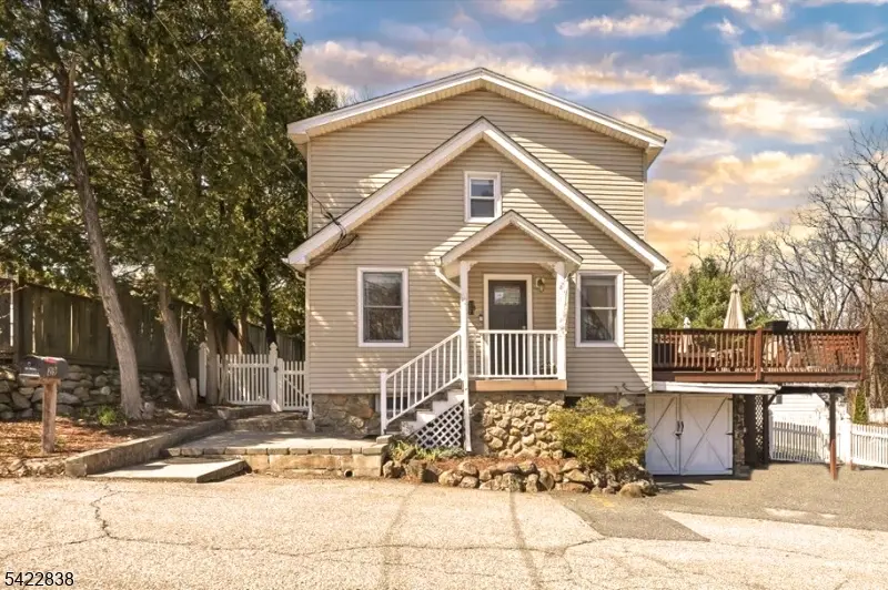 29 Sunset Ave, Butler Boro, NJ 07405