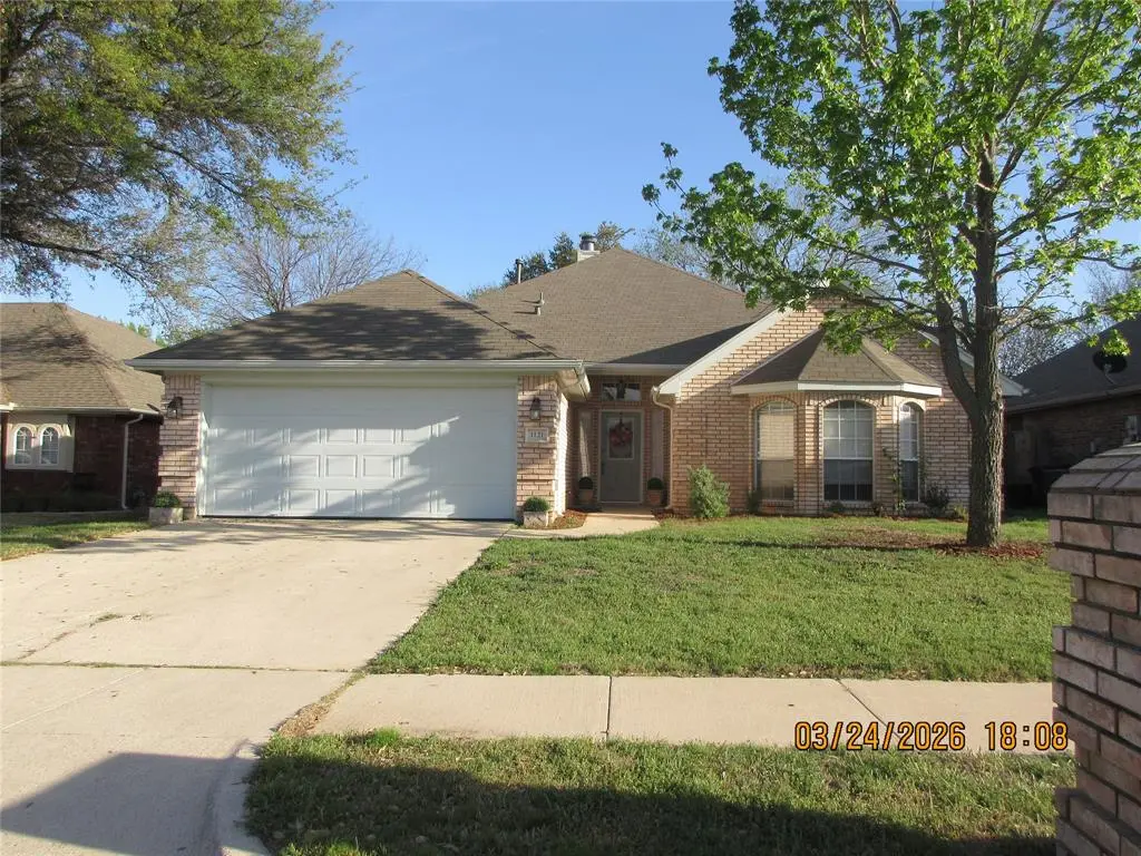 1121 Springwood Drive, Saginaw, TX 76179