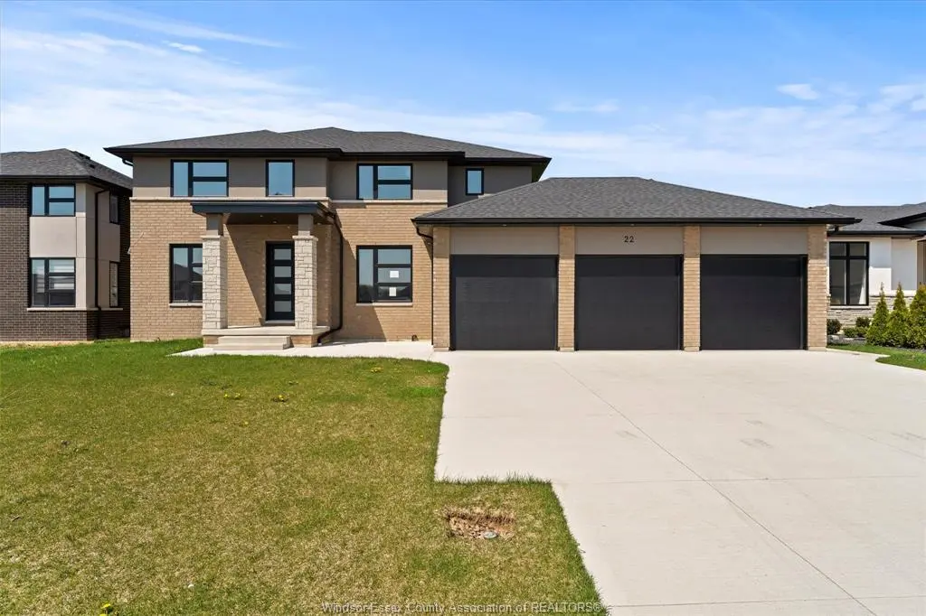 22 GREGORY Avenue, Kingsville, ON N9Y 0C8