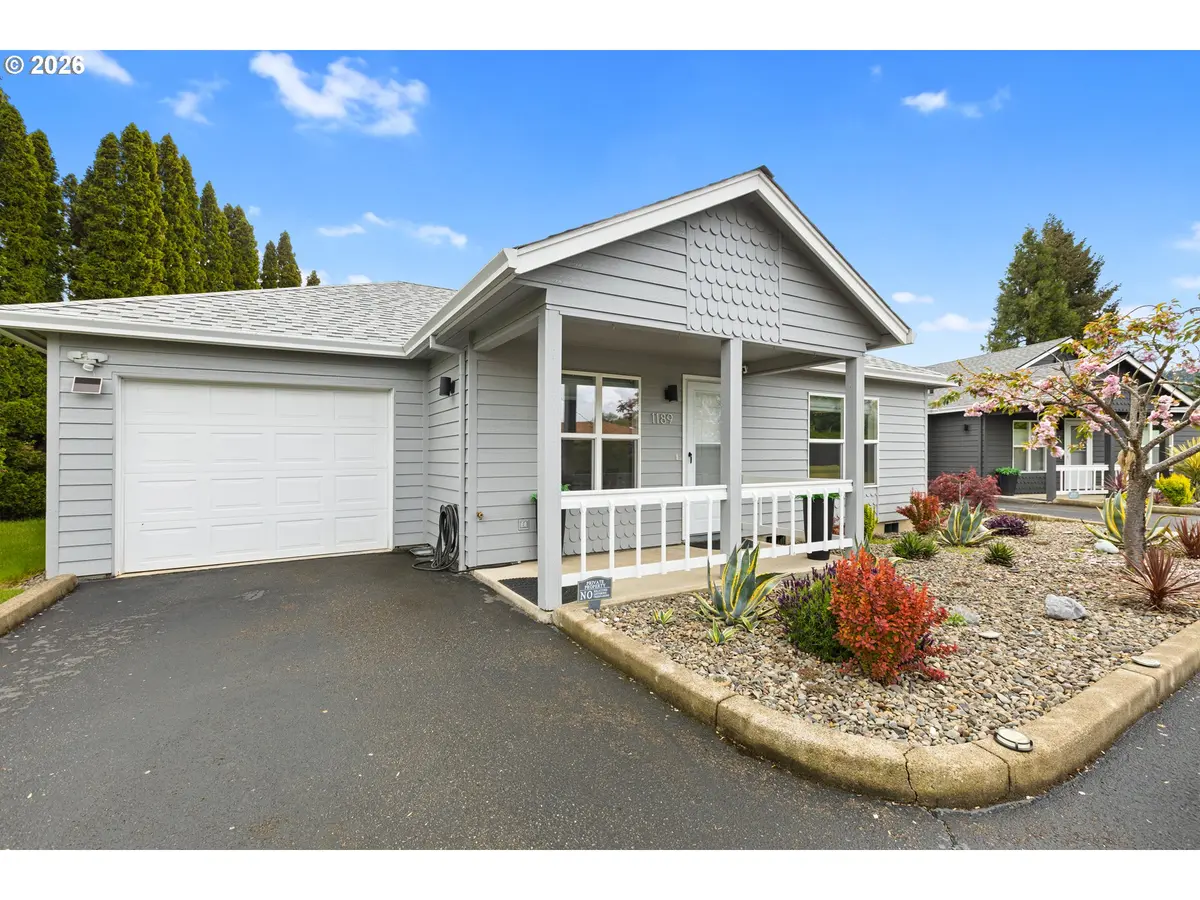 1189 NW LANAIAS WAY, Roseburg, OR 97471