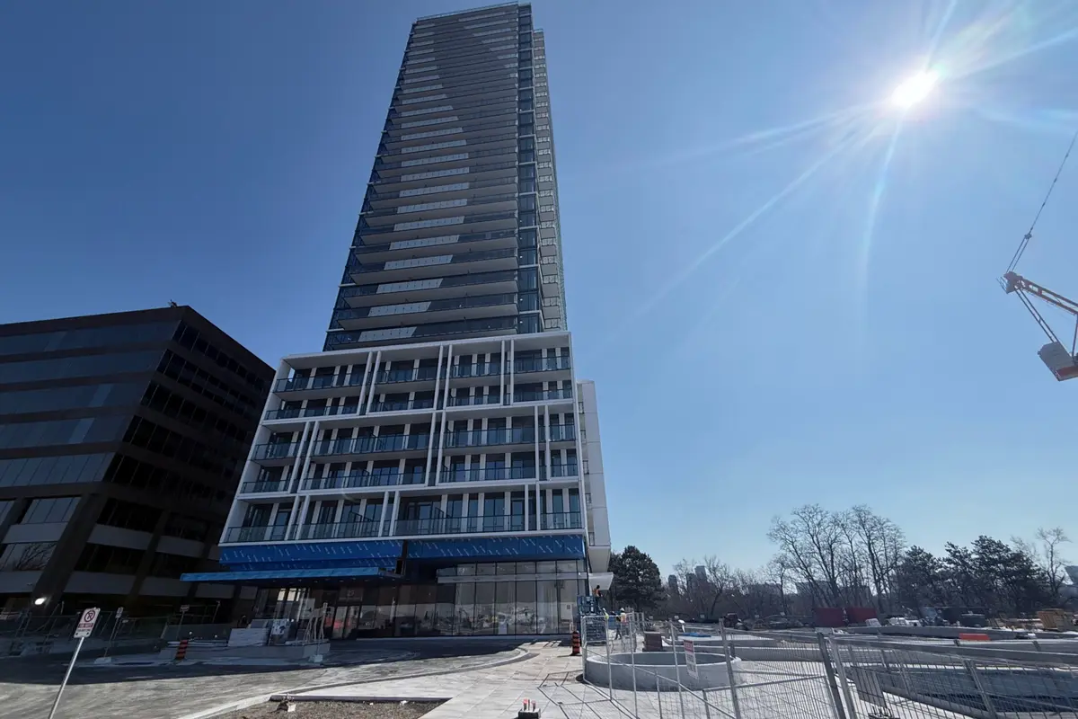 29 Green Trail CT #1009, Toronto C15, ON M2K 1E3