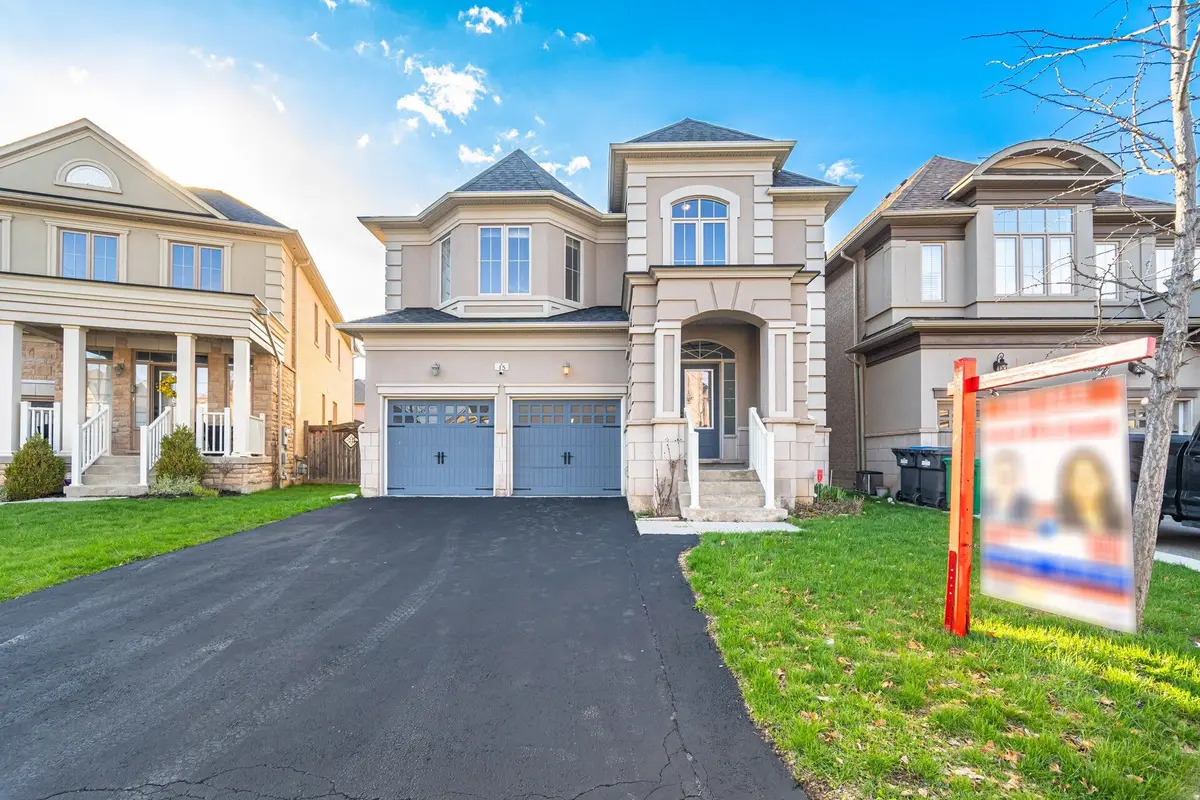 15 Junetown CIR, Brampton, ON L6X 0X7
