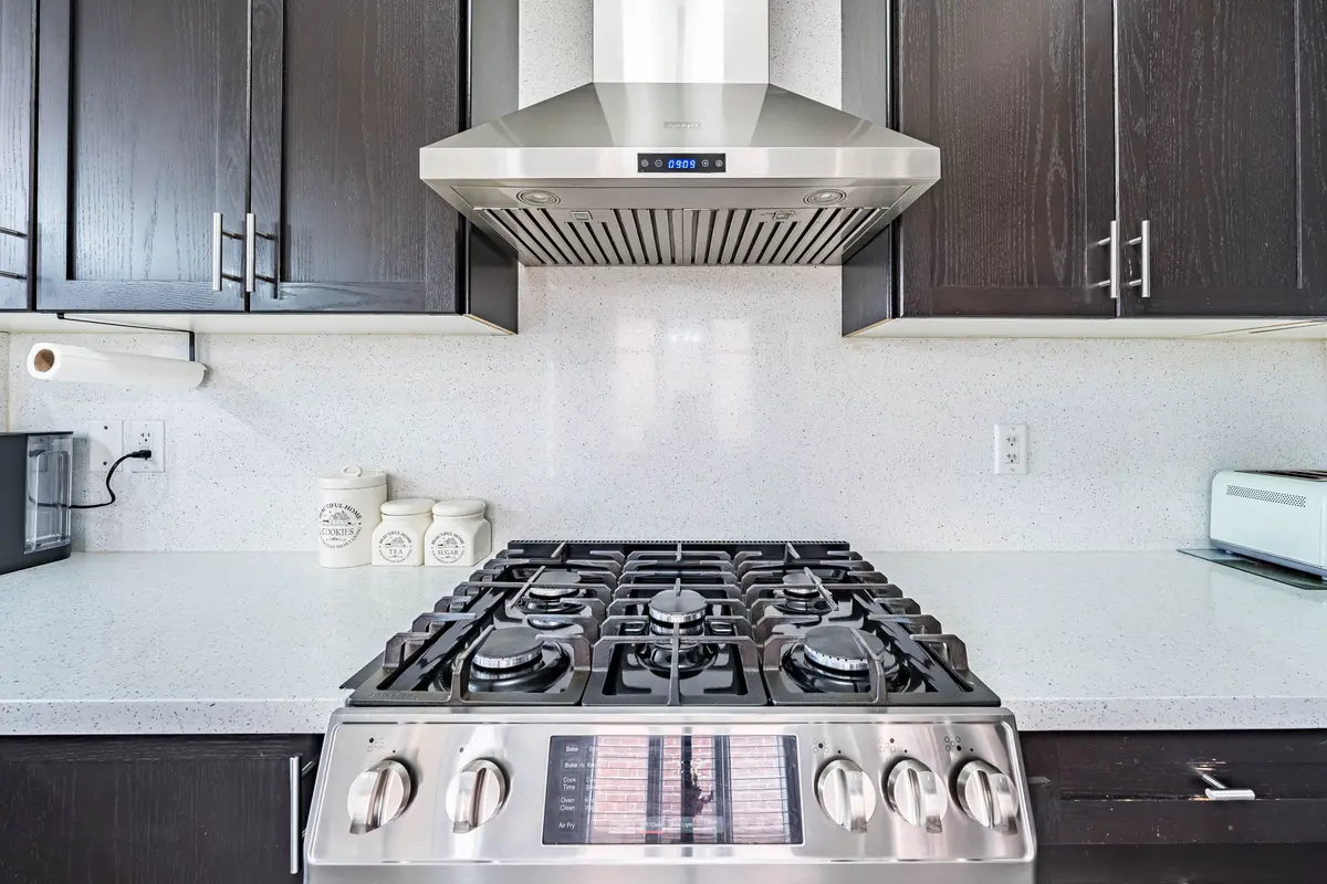 17 Vinewood RD, Caledon, ON L7C 4A9