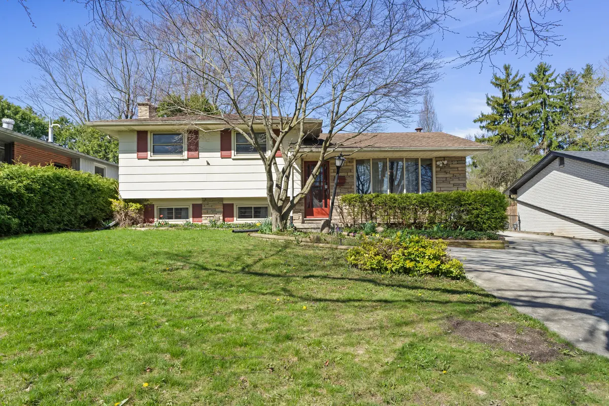 39 Southwood CRES, London South, ON N6J 1S8