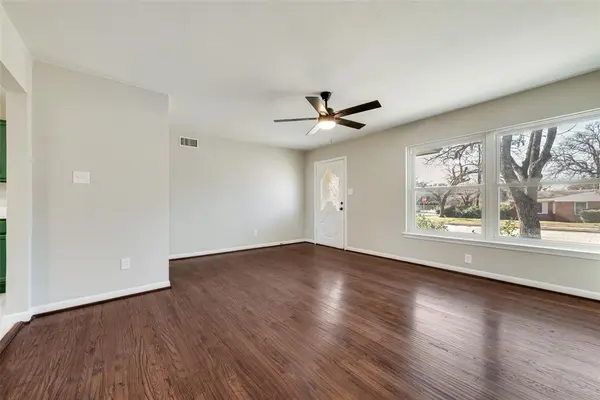 1502 Betsy Lane, Irving, TX 75061