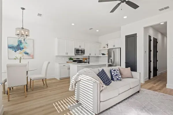 154 W 17th Street, Mount Pleasant, TX 75455