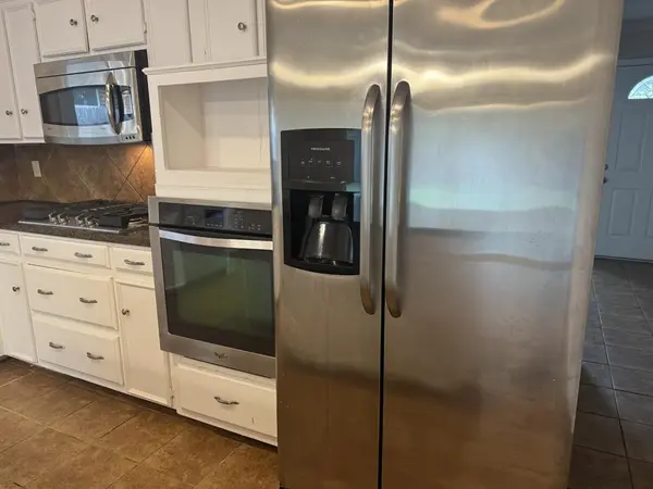 705 Kingsbridge Drive, Garland, TX 75040