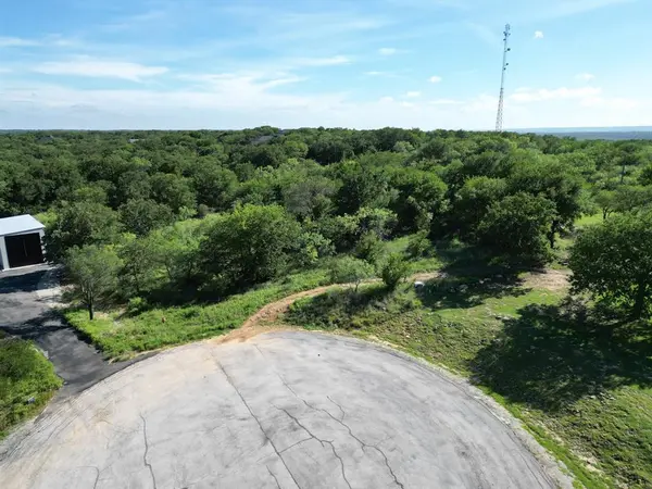 134 Demonbreun Court, Chico, TX 76431