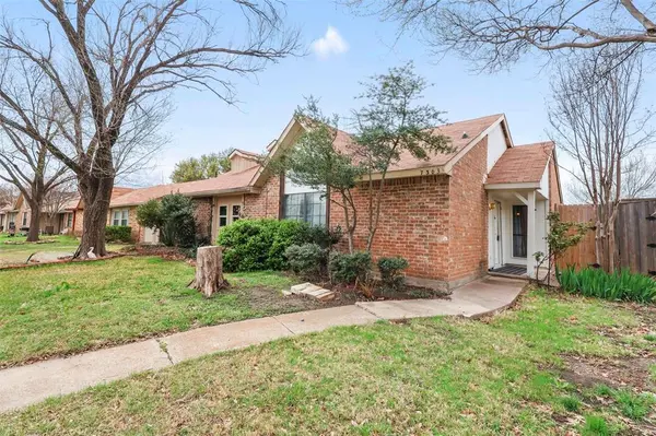 7303 Augusta Street, The Colony, TX 75056