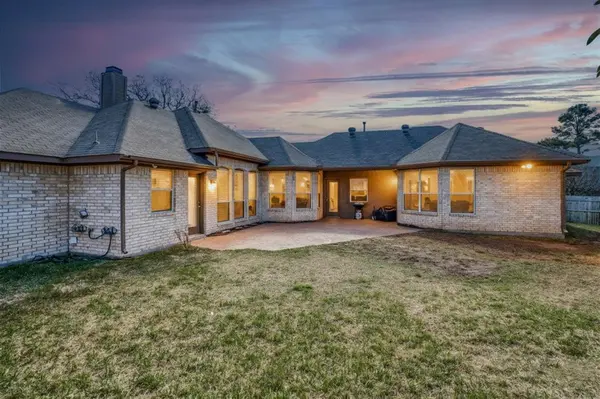 5204 Gaelic Court, Denton, TX 76208