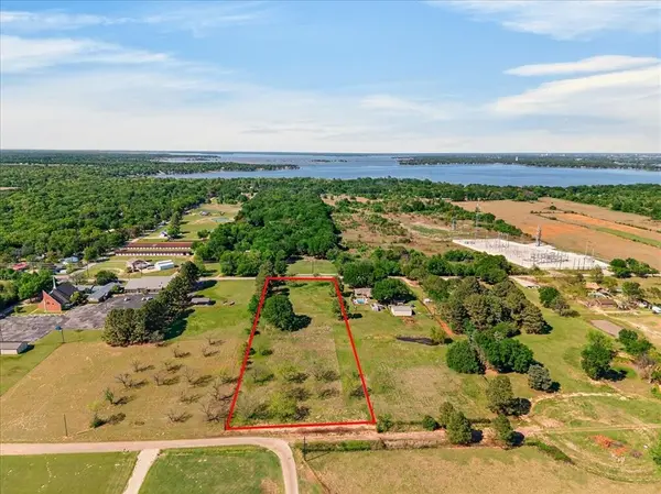 000 E. Will White Rd., Tool, TX 75143