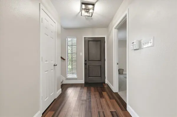 3805 Seminole Court, Carrollton, TX 75007