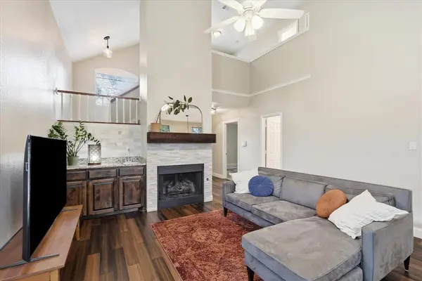 3805 Seminole Court, Carrollton, TX 75007