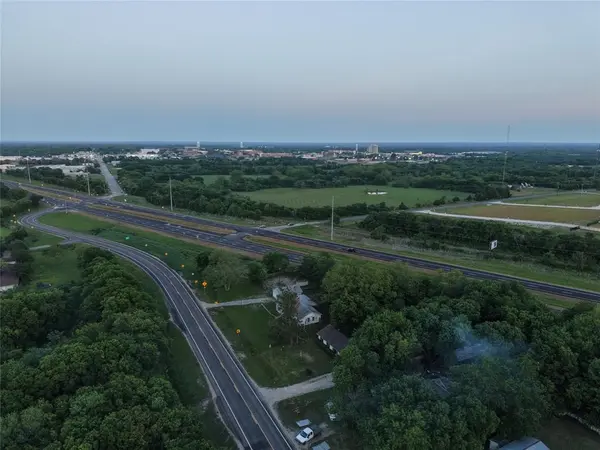 5429 Fm 2874, Commerce, TX 75428