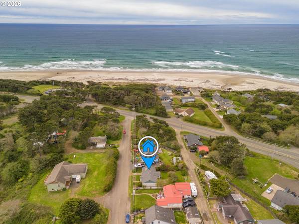 1236 SW SEABROOK LN, Waldport, OR 97394