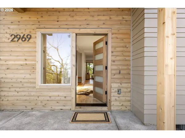 2969 CAPITAL DR, Eugene, OR 97403