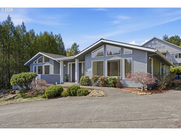 1611 SW DICKINSON LN, Portland, OR 97219