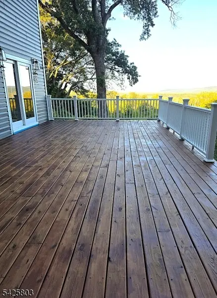 8 Danielle Dr, Liberty Twp., NJ 07838