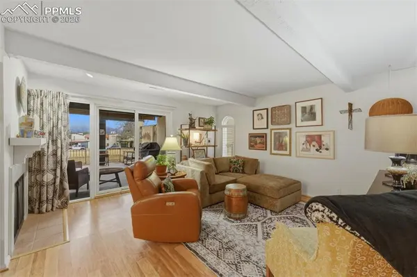 1098 Fontmore RD #B, Colorado Springs, CO 80904