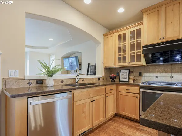 14696 CATALPA WAY, Oregon City, OR 97045