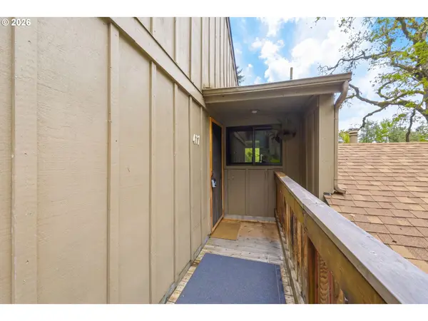 417 STONEWOOD DR, Eugene, OR 97405