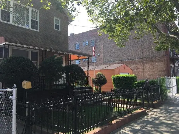 1472 67th ST, Brooklyn, NY 11219