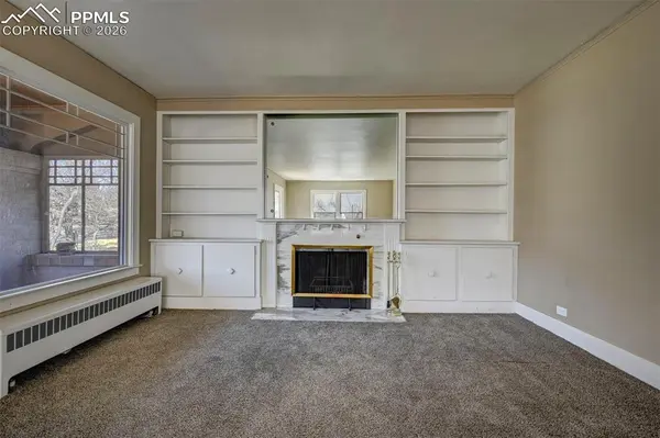 1923 N Cascade AVE, Colorado Springs, CO 80907