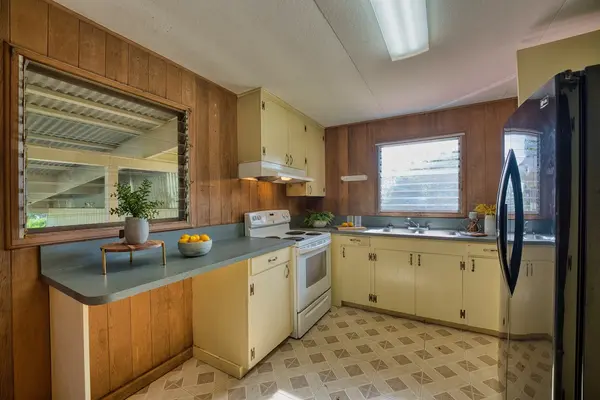 235 MALAAI RD, Hilo, HI 96720