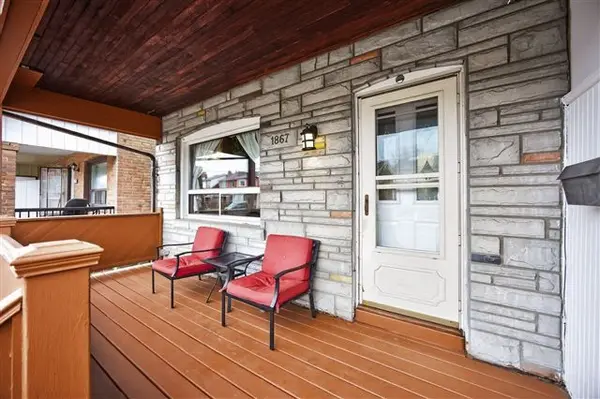 1867 Dufferin ST, Toronto C03, ON M6E 3P5