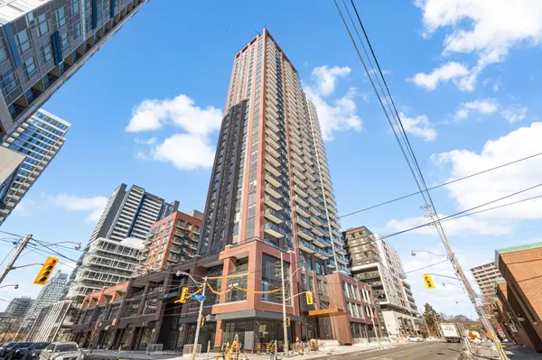 130 River ST #505, Toronto C08, ON M5A 0R8
