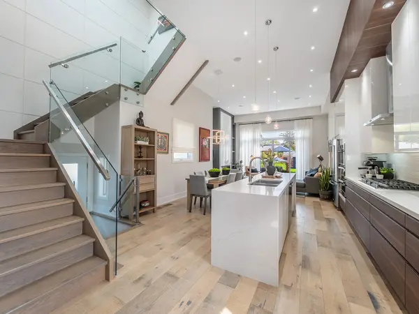 221 Virginia AVE, Toronto E03, ON M4C 2T6