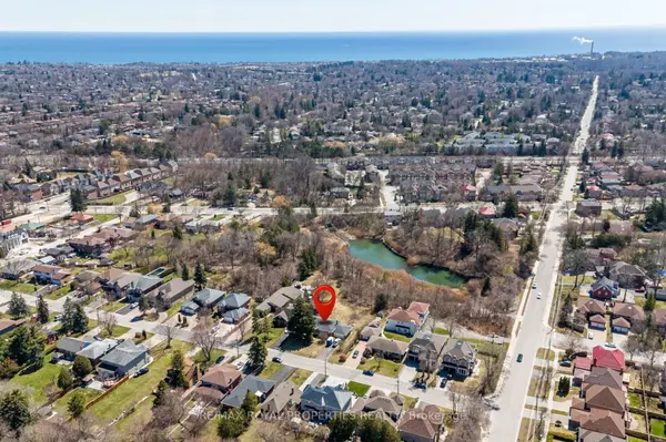 7 White AVE, Toronto E10, ON M1C 1P1