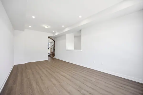 140 Danielle Moore CIR, Toronto E09, ON M1P 0G9