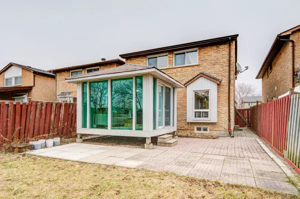 56 Upton CRES, Markham, ON L3R 3T4