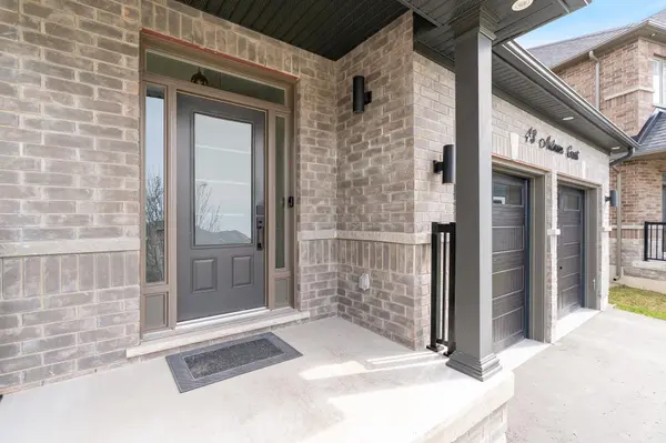 43 Auburn CT, Barrie, ON L4N 0A5