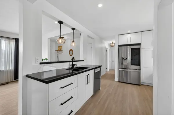 106 Nelson ST, Barrie, ON L4M 4K7