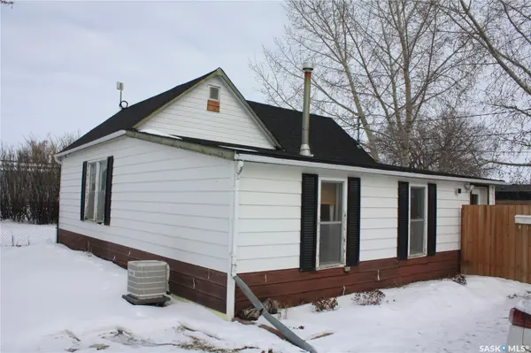 200 3rd STREET, Dundurn, SK S0K 1K0