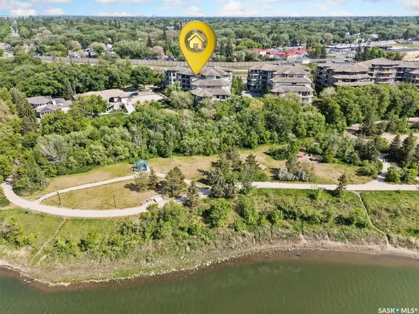 615 Saskatchewan CRESCENT W #402, Saskatoon, SK S7M 0A5