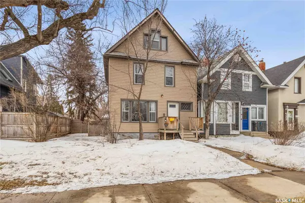 426 8th STREET E, Saskatoon, SK S7H 0P7