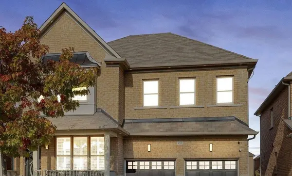 452 Nairn CIR, Milton, ON L9T 8A6