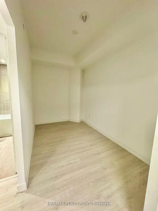 3883 Quartz RD #TH107, Mississauga, ON L5B 0M4