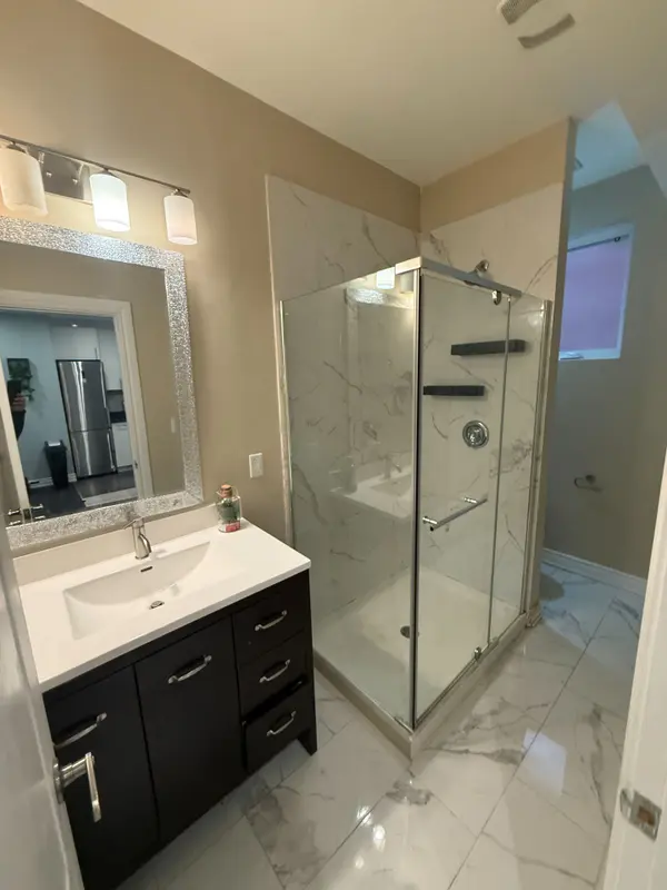 1166 Glengrove AVE W #2 Lower, Toronto W04, ON M6B 2K4