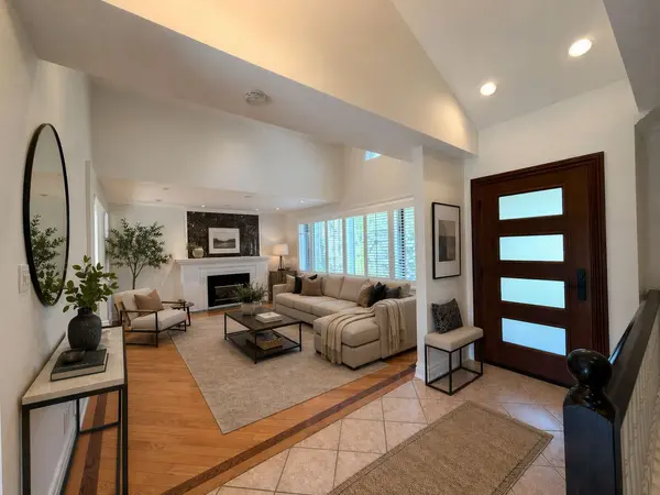 964 PARKLAND AVE, Mississauga, ON L5H 3G6