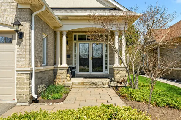 4172 STONEBRIDGE CRES, Burlington, ON L7M 4N2